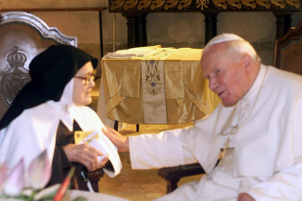 PALS: Sister Lucia with Pope John Paul II