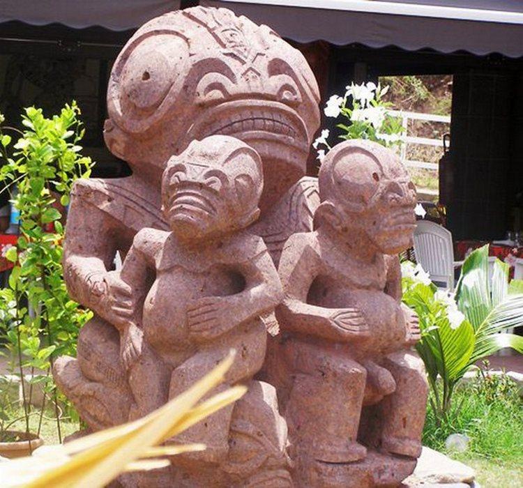 Тайны острова Нуку-Хива: Моделями для загадочных статуй были внеземные рептилоиды