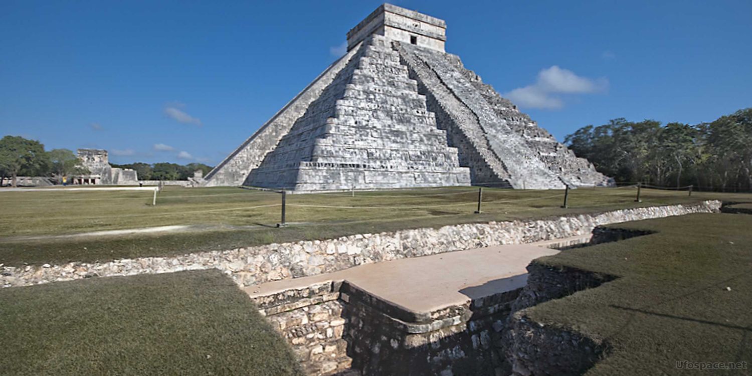 Кто строил американские пирамиды?