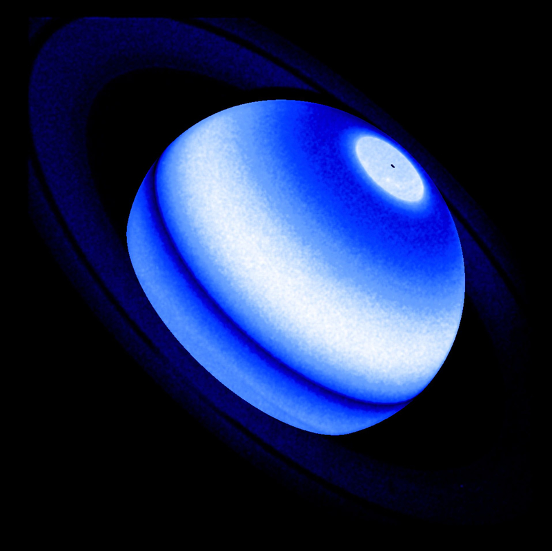 Составное изображение Сатурна.
