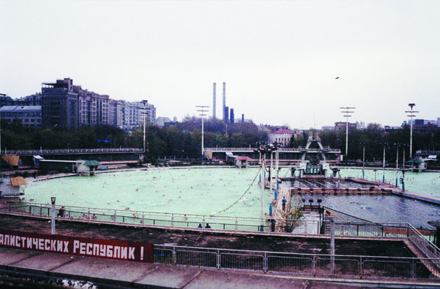 Открытый бассейн «Москва», сооруженный на месте храма Христа Спасителя