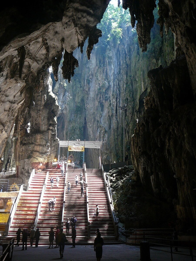 Малайзия, Архитектура, Природа, пещеры