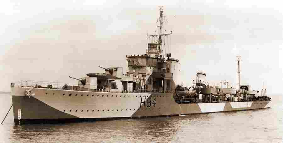 Британский эсминец «Бриллиант», возглавлявший охранение конвоя WEP-3.