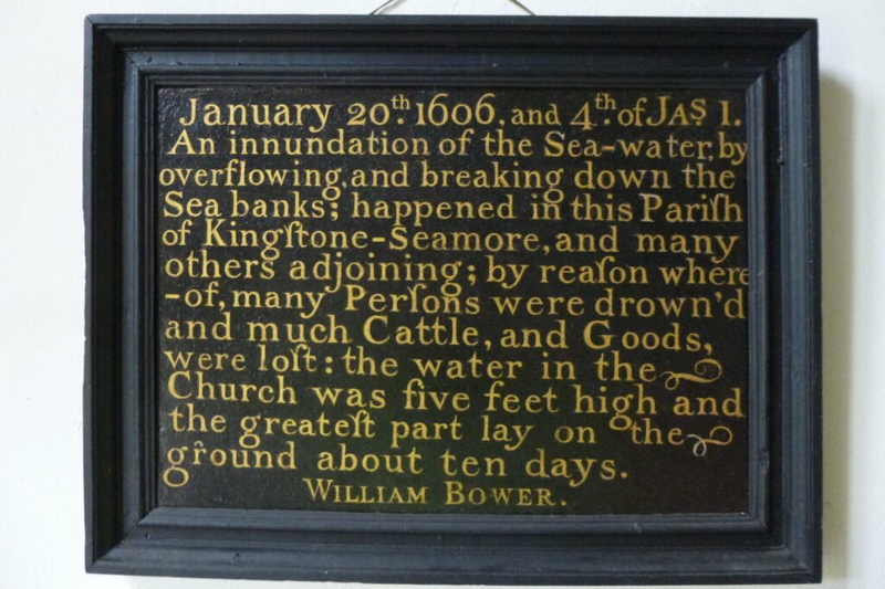 Еще одно свидетельство катастрофического потопа — табличка на церкви в