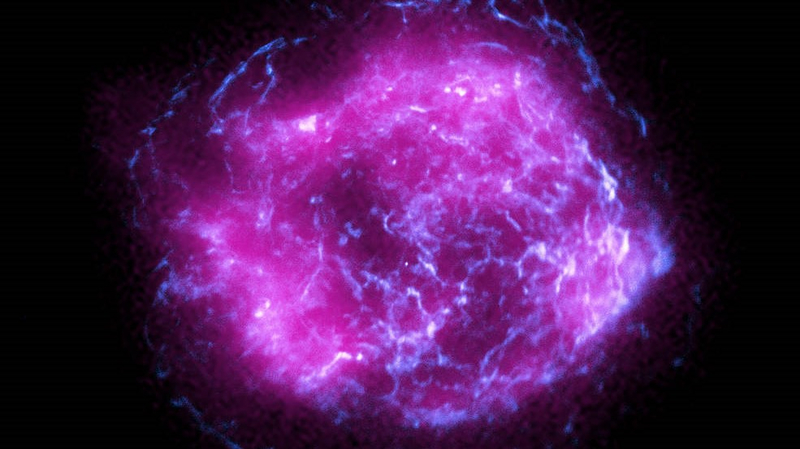Изображение остатка сверхновой Cassiopeia A в рентгеновском диапазоне