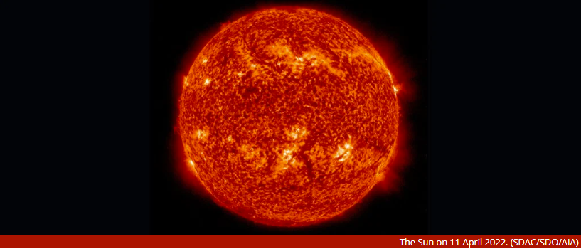 'Мертвое' солнечное пятно только что взорвалось, запустив плазменный шар в сторону Земли