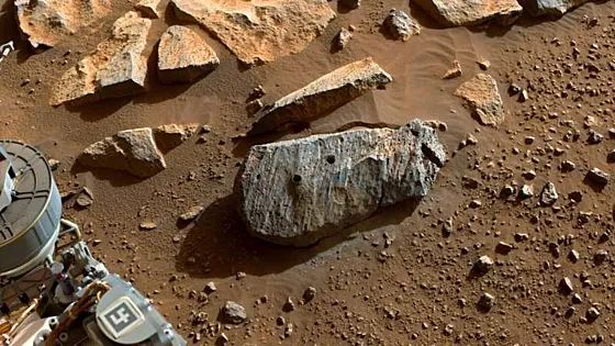 На Марсе обнаружили застывшие в воде вулканические породы