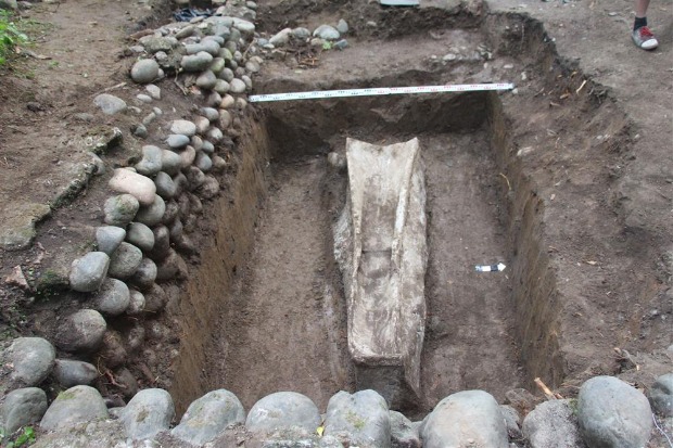 Свинцовый саркофаг, найденный в Гиеносе в минувшем году