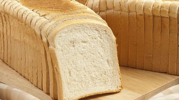Почему не стоит покупать нарезной хлеб: этого вы точно не знали