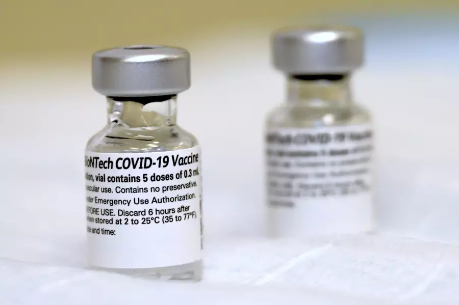 Вакцина COVID-19 компании Pfizer-BioNTech использует технологию нуклео