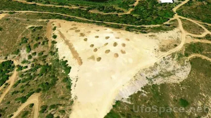 Изображения Google показывают массовые захоронения сотен детей на остр