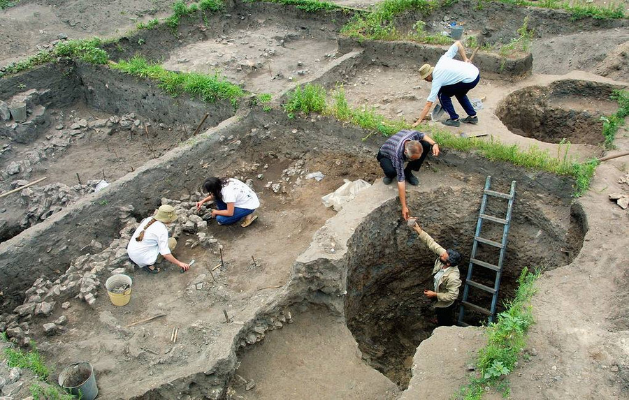 Уникальные находки на Дегуакской поляне: золотошвейное искусство