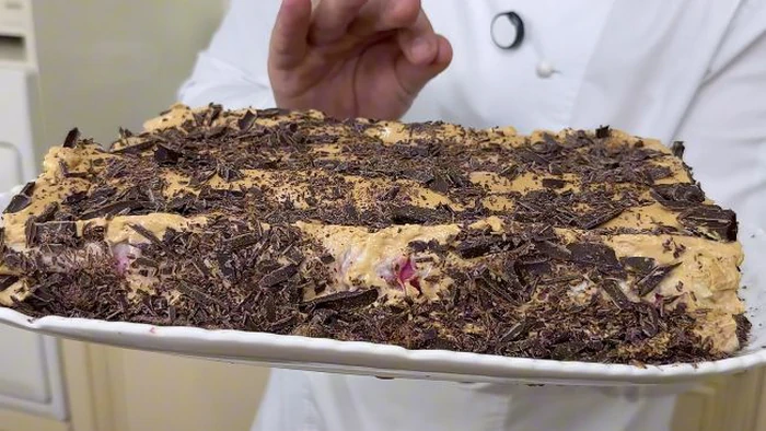 Торт из лаваша с вишней без выпечки за 15 минут: вкуснее обычного Торт из лаваша с вишней без выпечки за 15 минут: вкуснее обычного