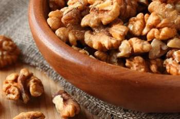 Ученые раскрыли секрет противораковых свойств грецких орехов