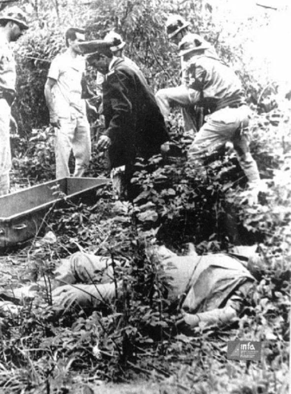 Осмотр тел на холме Винтен 21 августа 1966 года